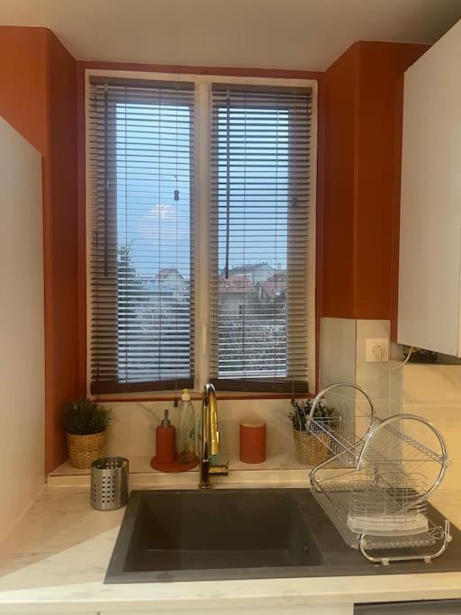 Mira - Sublime Apartment Close To Train Station Corbeil-Essonnes Esterno foto